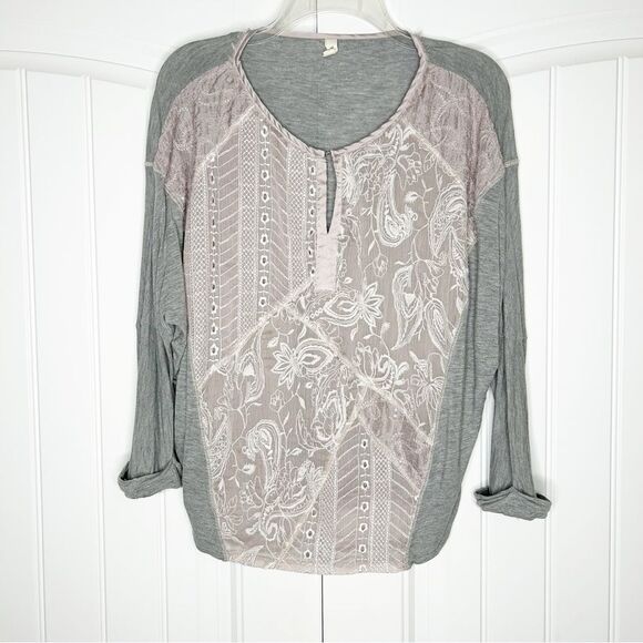 Anthropologie TINY Hazel Gray Embroidered Top Size S Dolman Delicate Romantic - Picture 2 of 5